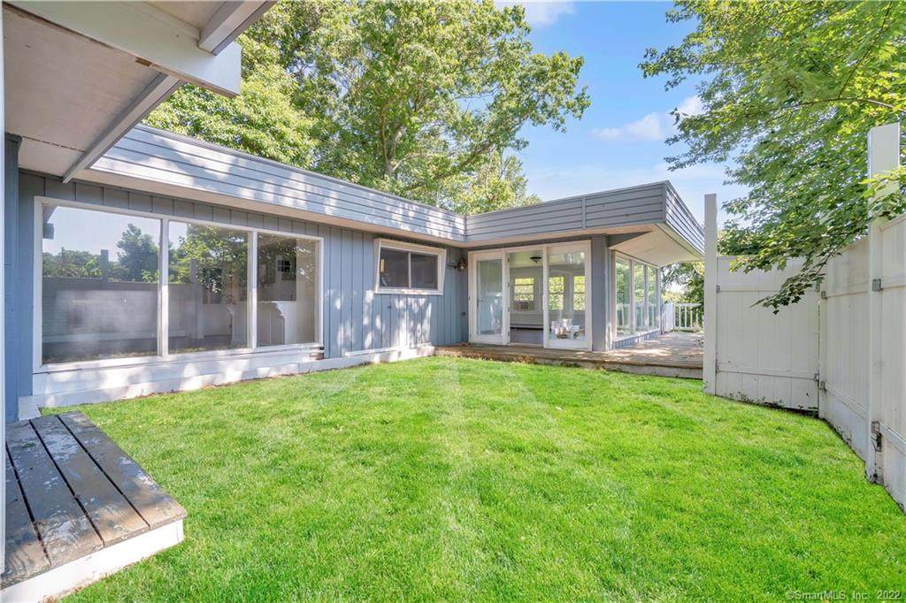 48 Crestwood Road - Photo 1