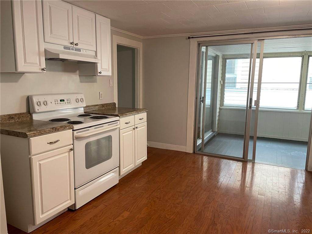 714 Boston Post Road - Photo 1