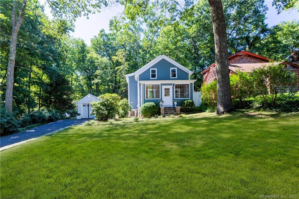 55 Laurel Road - Photo 1
