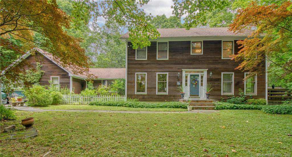 24 Silver Spring Road - Photo 1