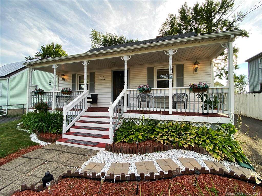 119 Westbrook Street - Photo 1