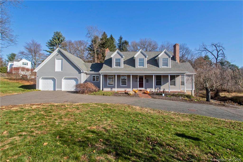 1660 Grand Street - Photo 1
