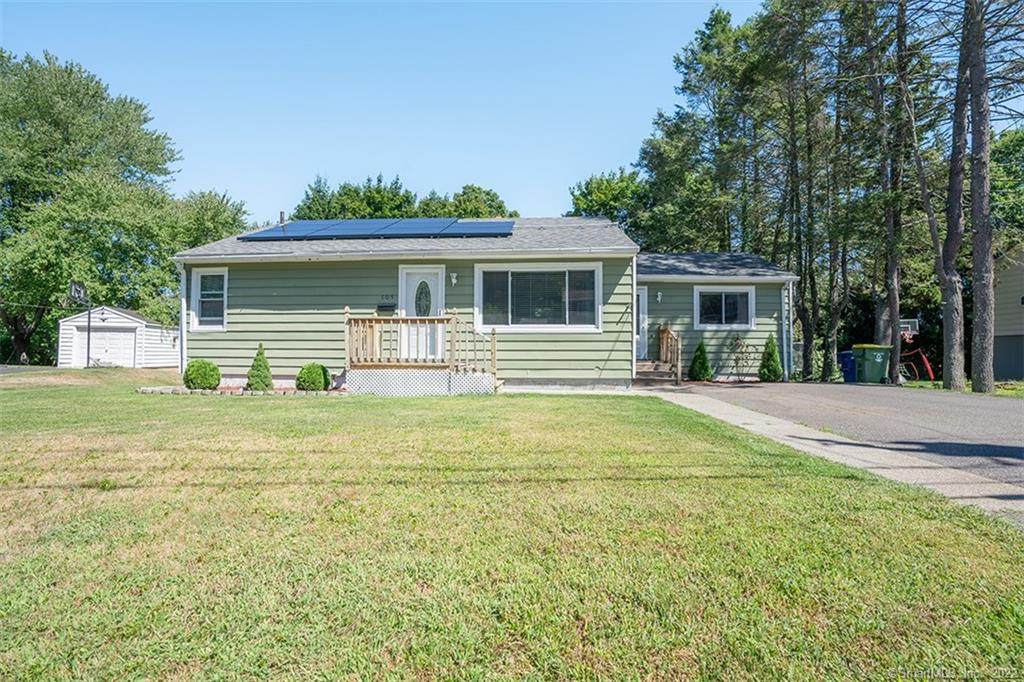 105 Anna Avenue - Photo 1