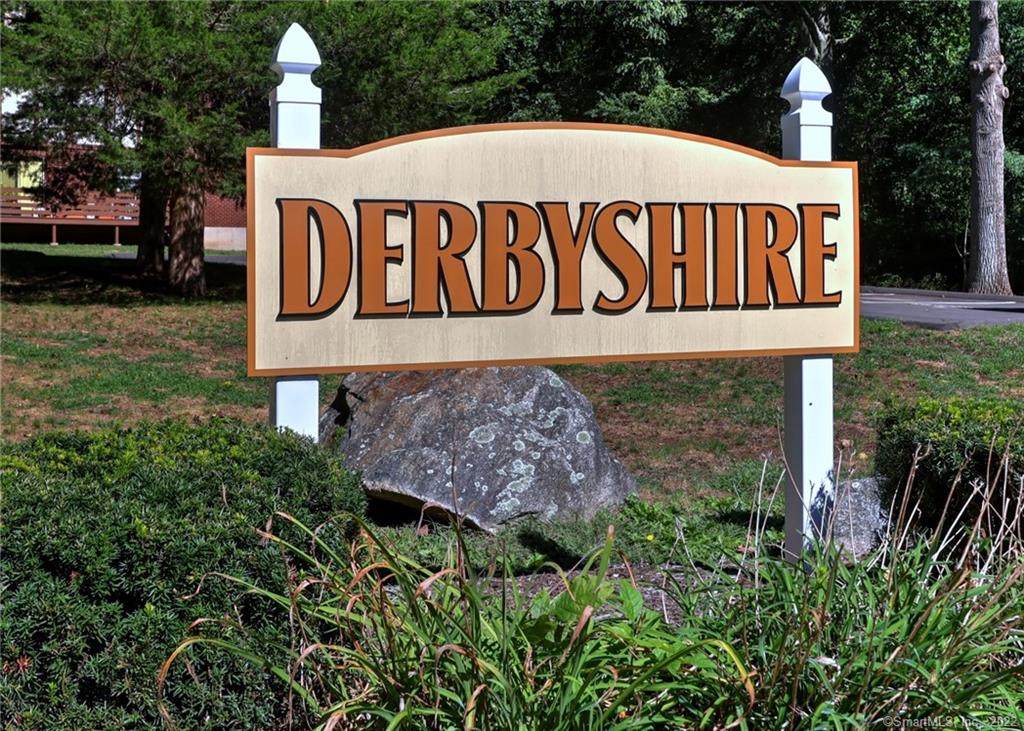 12 Derbyshire - Photo 1