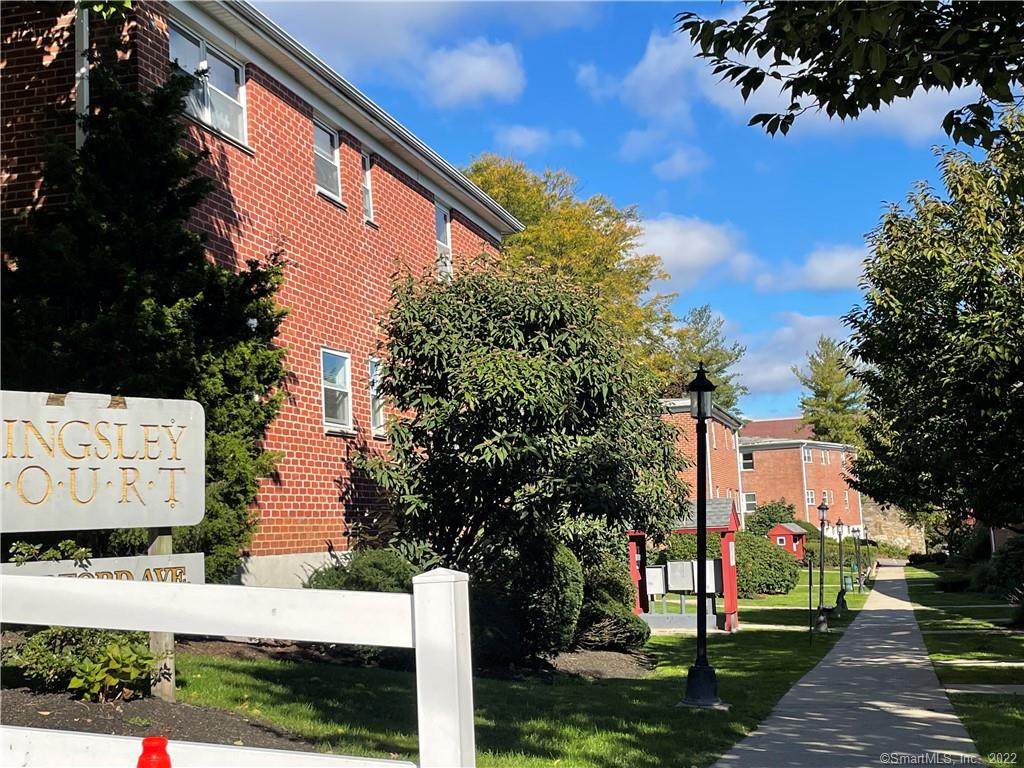 11 Bedford Avenue - Photo 1