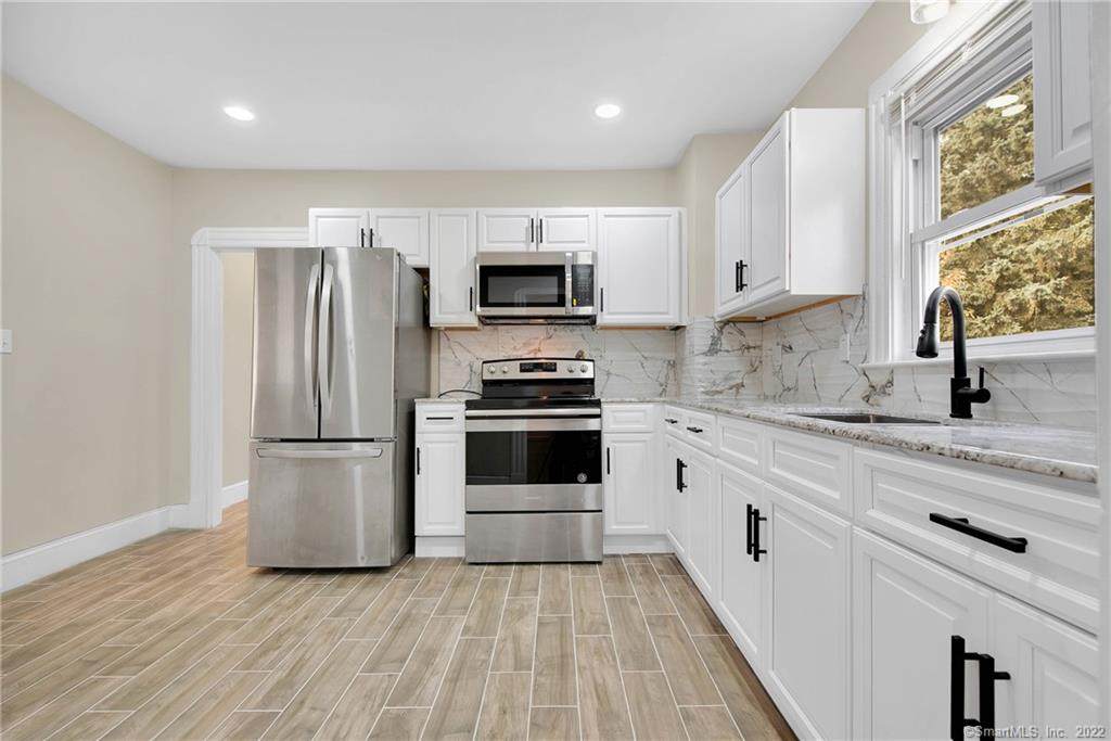 77 Wilson Avenue - Photo 1