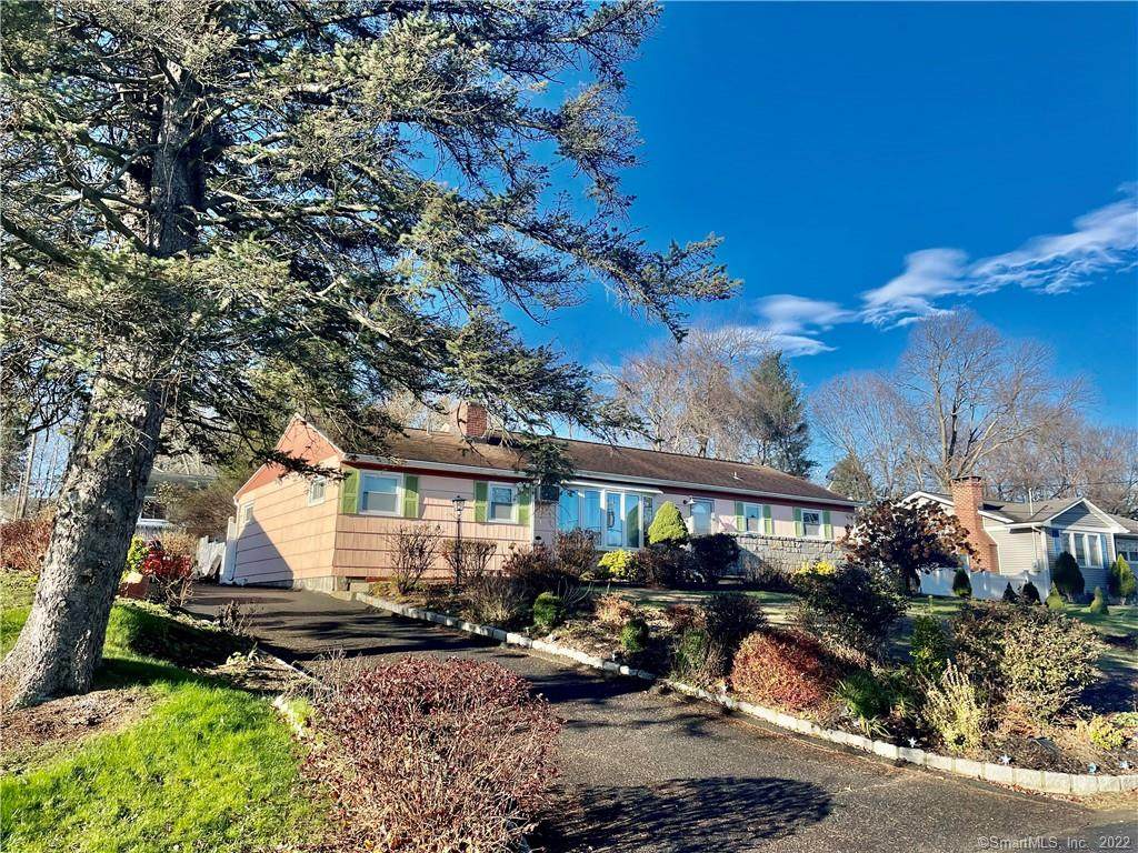 18 Nancy Drive - Photo 1