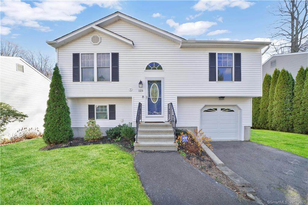 123 Branca Court - Photo 1