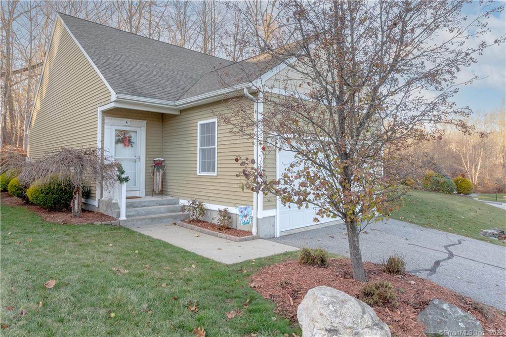6 Commonway Drive - Photo 1