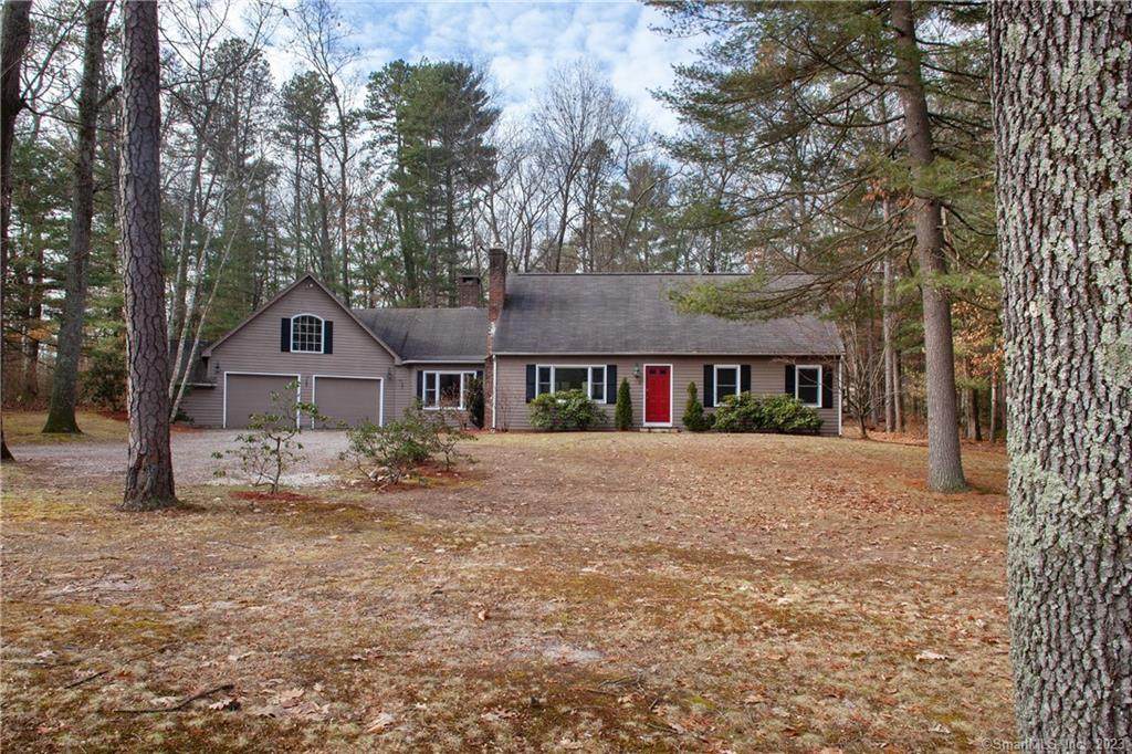 3 Eric Drive - Photo 1