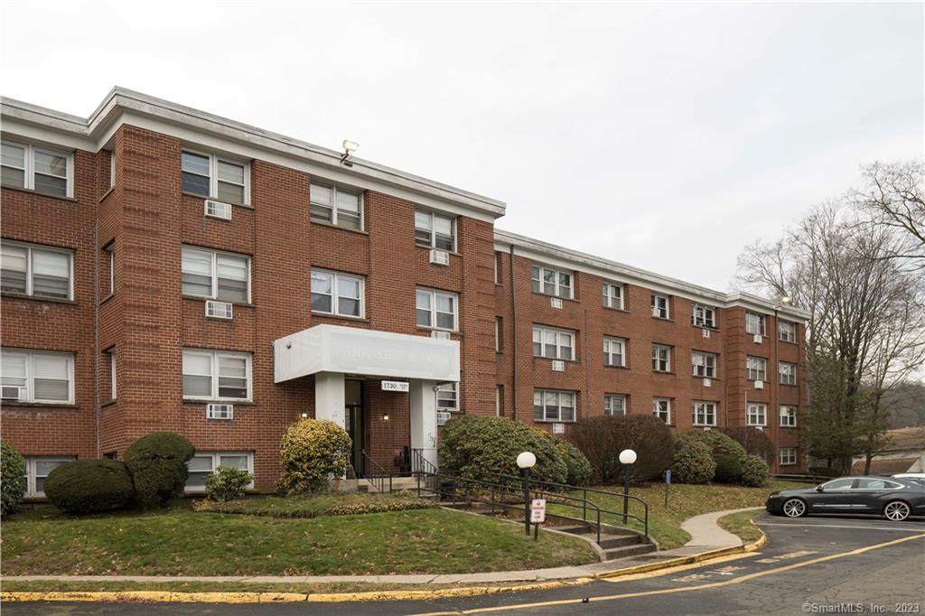 1730 State Street - Photo 1