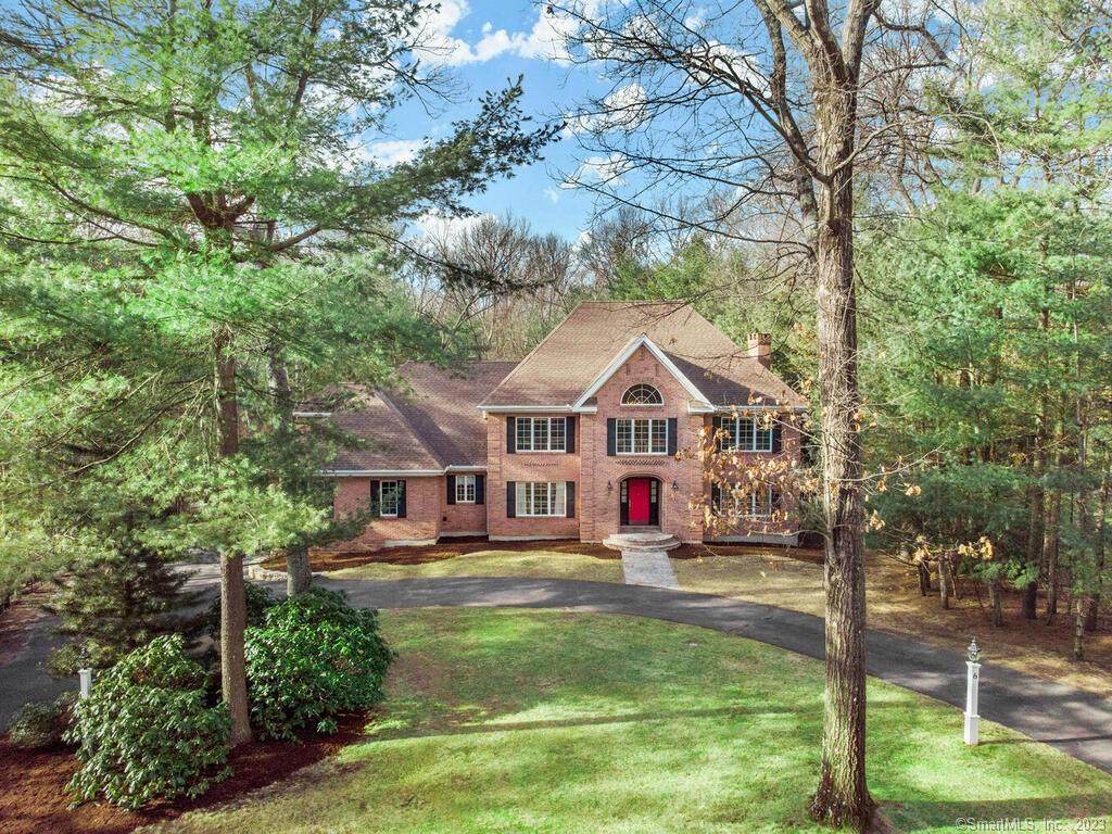 6 Windsor Court - Photo 1