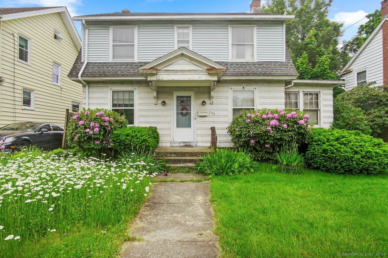 153 Harlem Avenue - Photo 1