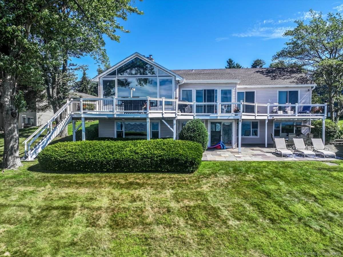 114 Lake Shore Drive - Photo 1