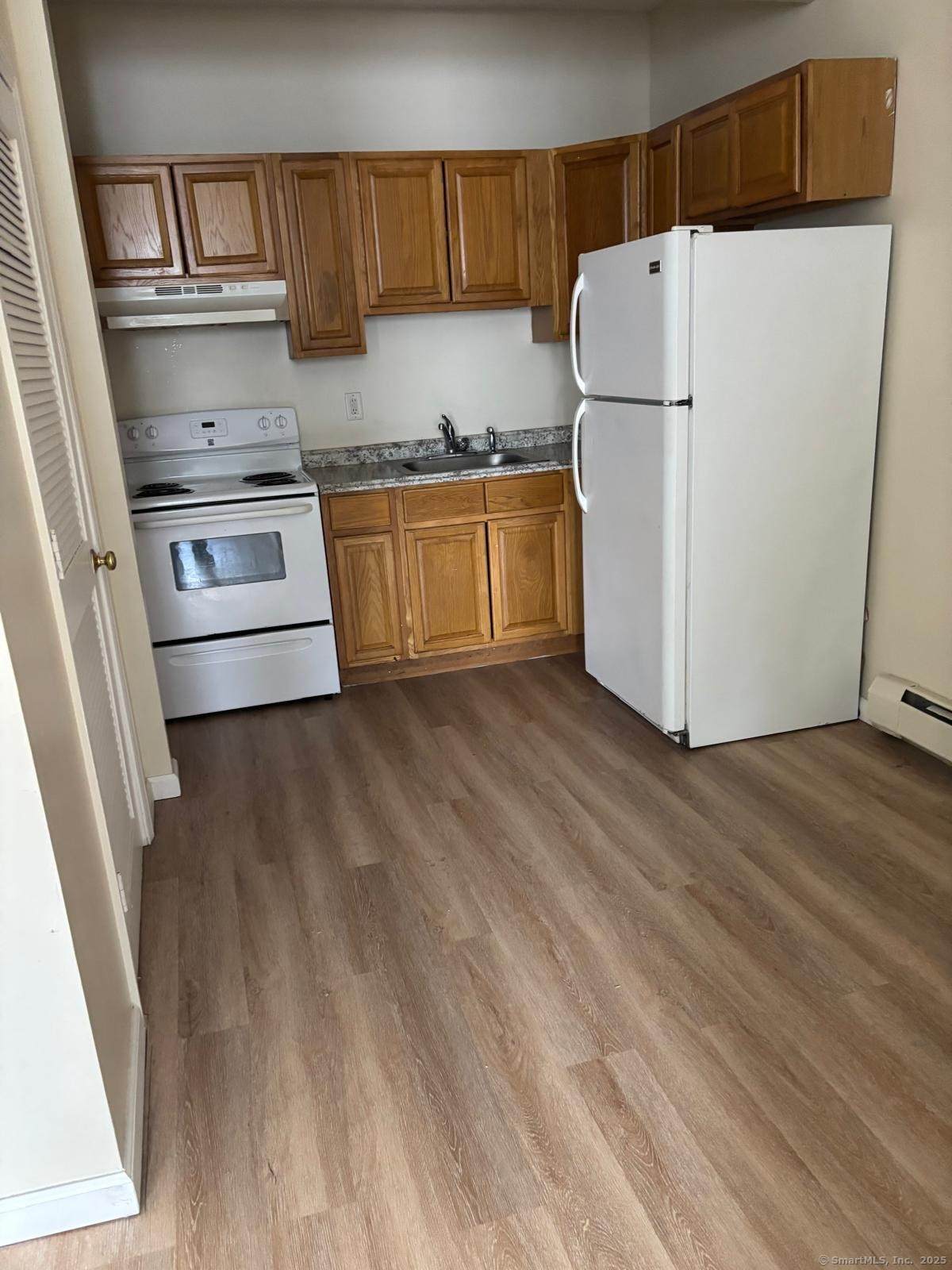 1057 Main Street - Photo 1