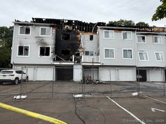 9 Staffordshire Commons Drive - Photo 1