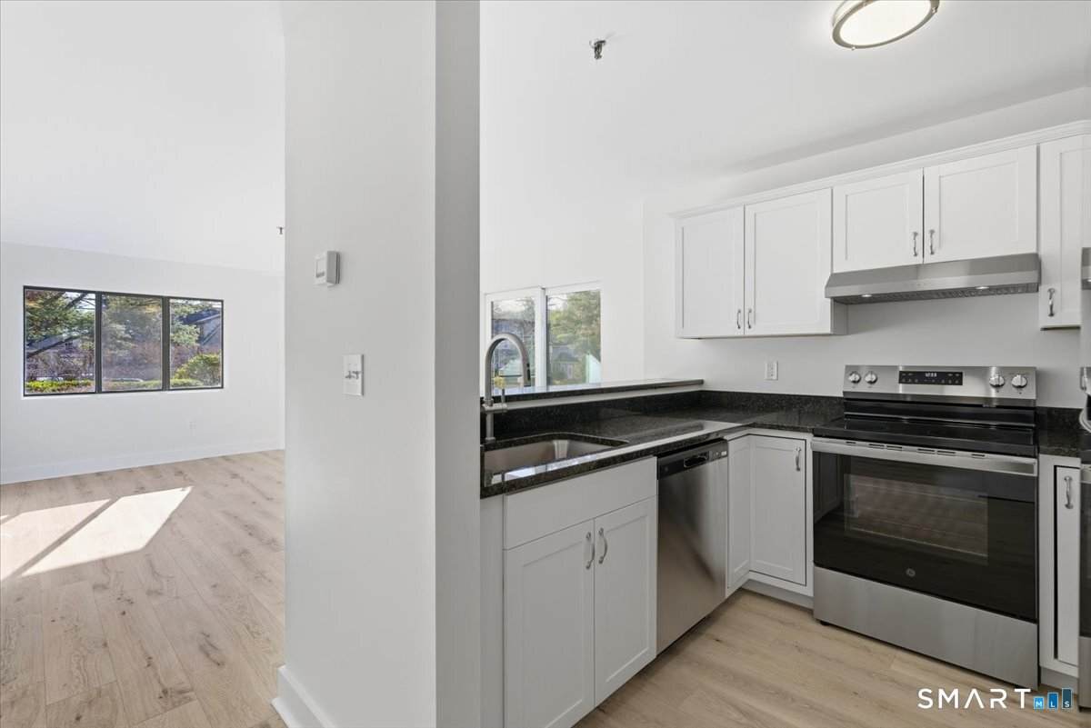 1204 Whitney Avenue - Photo 1