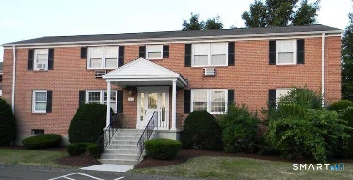 27 Brewster Road - Photo 1