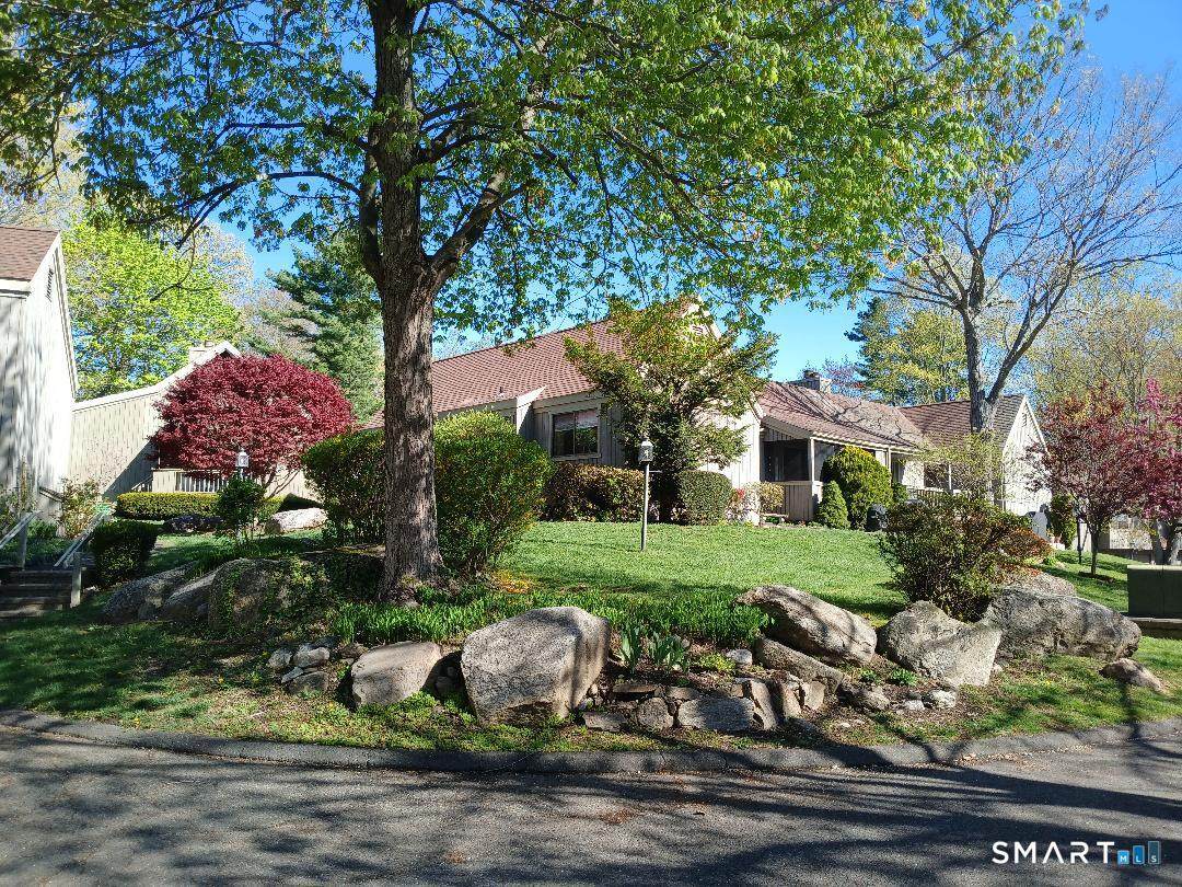 209 Acorn Lane - Photo 1