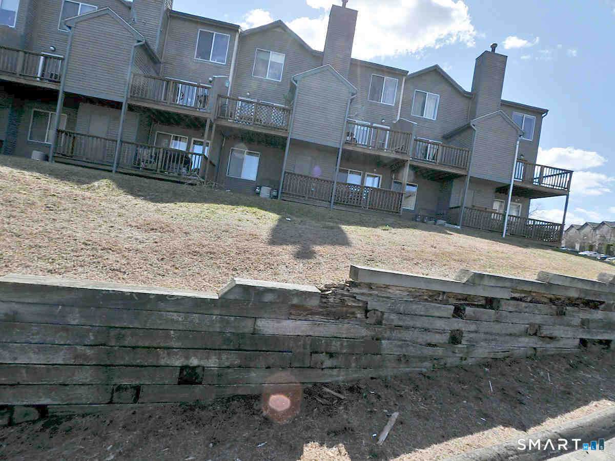 1423 Quinnipiac Avenue - Photo 1