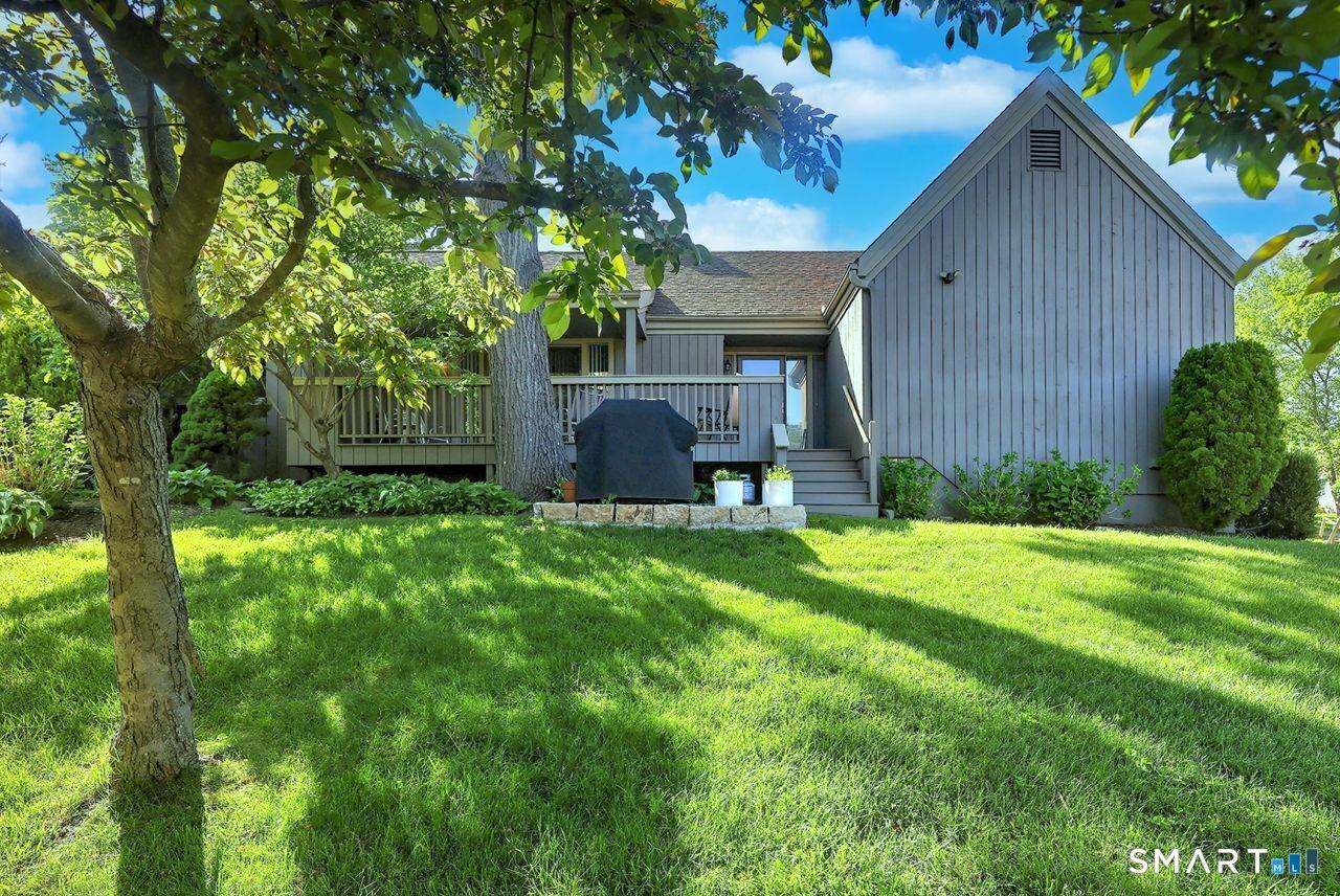209 Acorn Lane - Photo 1
