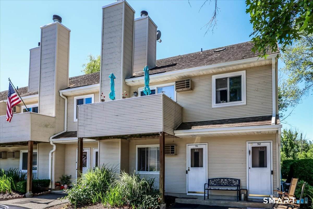 136 Pembroke Road - Photo 1
