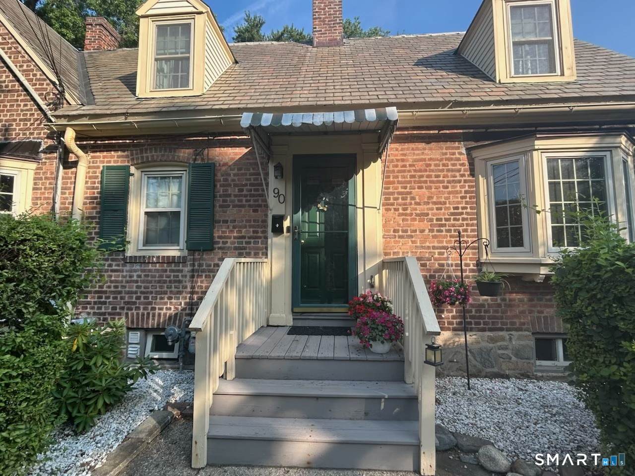 90 Sims Street - Photo 1