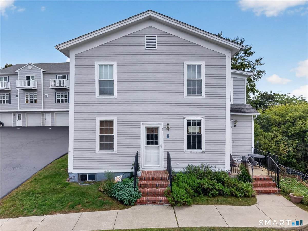 1 Harbor View Lane - Photo 1