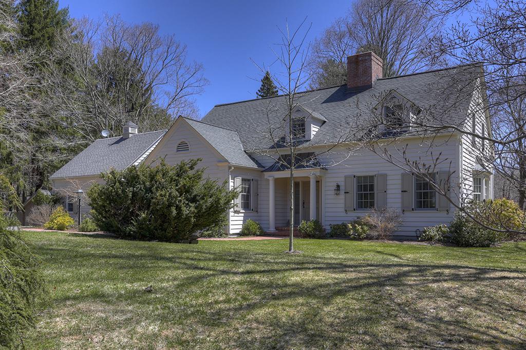 29 Litchfield Road - Photo 1