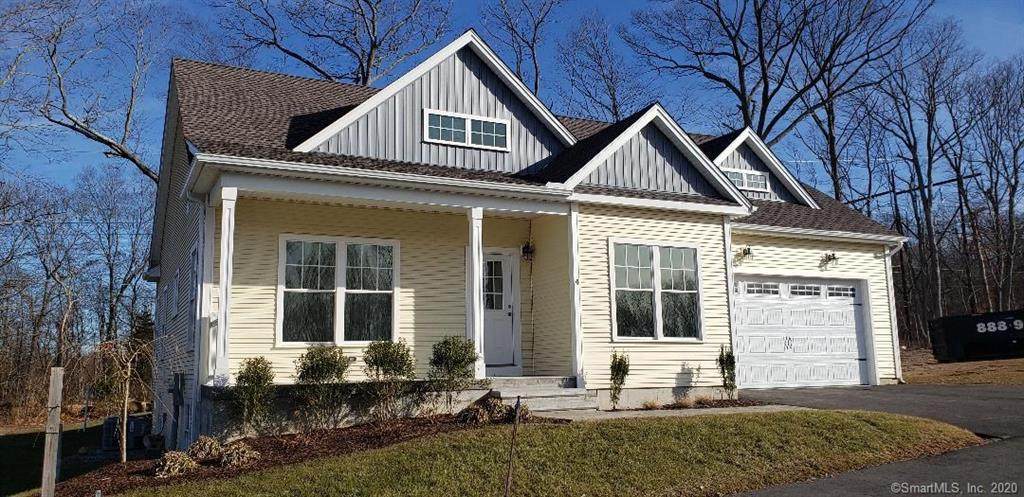 4 Essex Glen Drive - Photo 1