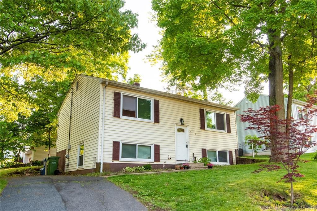 28 Carey Avenue - Photo 1