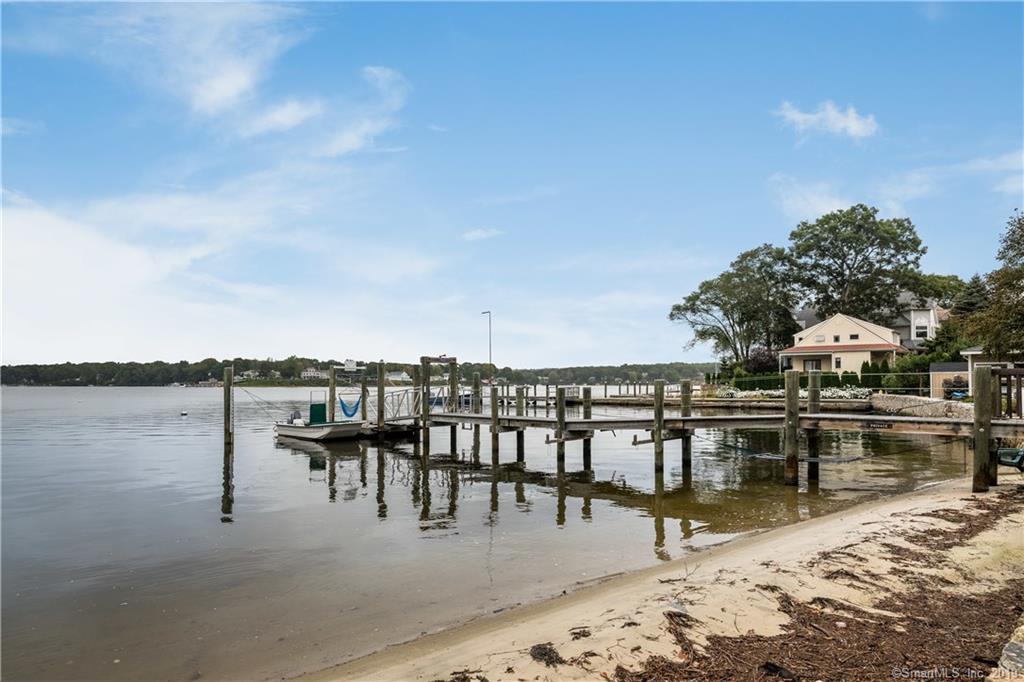 20 Bishops Bay Road - Photo 1