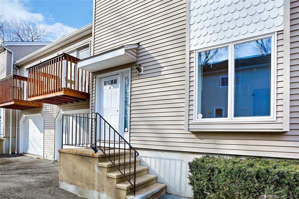 2350 Washington Boulevard - Photo 1