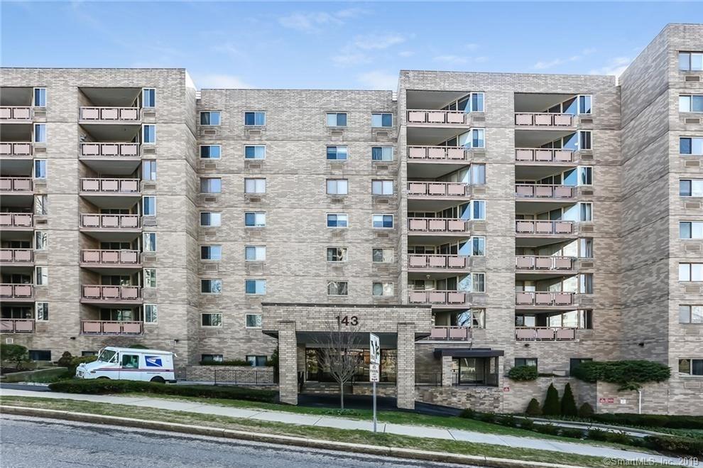 143 Hoyt Street - Photo 1