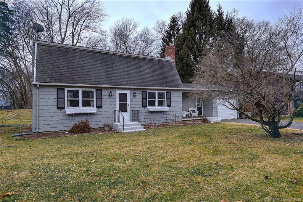 16 Princeton Lane - Photo 1