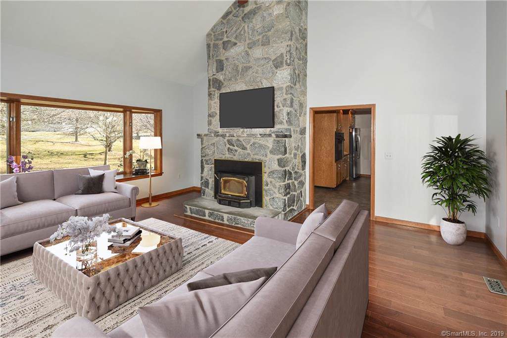 17 Grant Drive - Photo 1