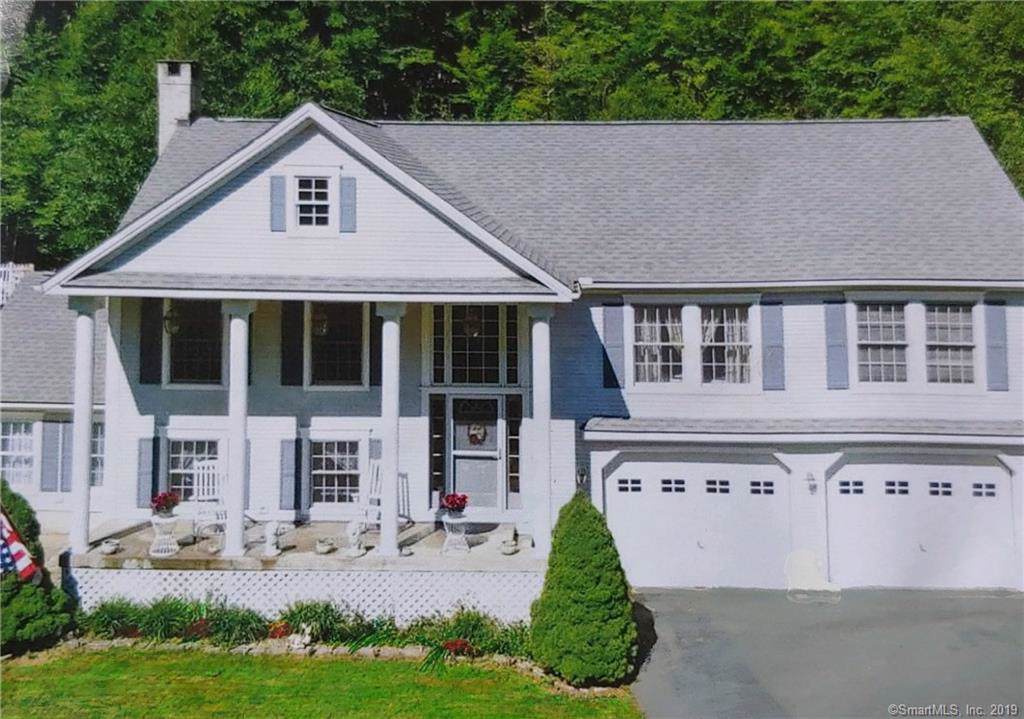 434 Bayberry Drive - Photo 1