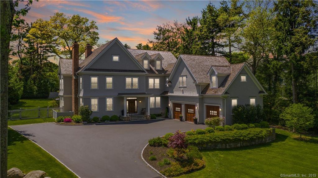 12 Woody Lane - Photo 1