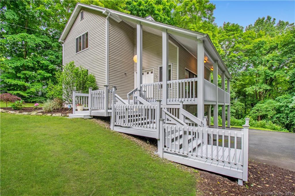 134 Hoyts Hill - Photo 1