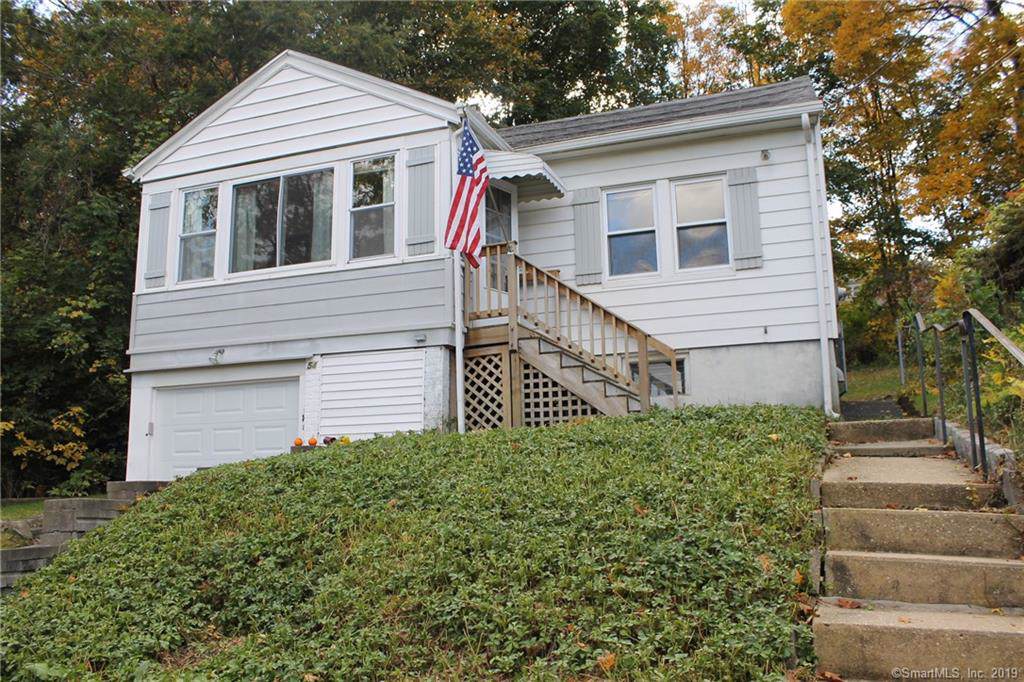 54 Nicholas Avenue - Photo 1
