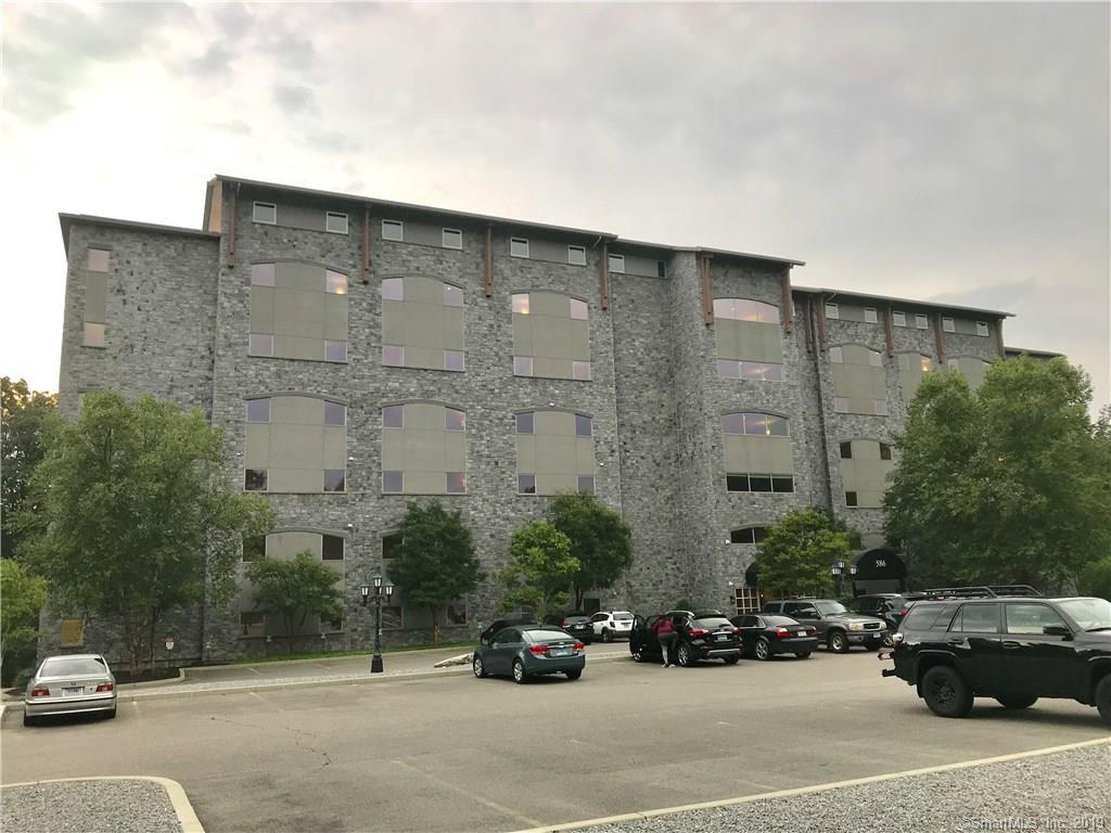 586 Thames Street - Photo 1