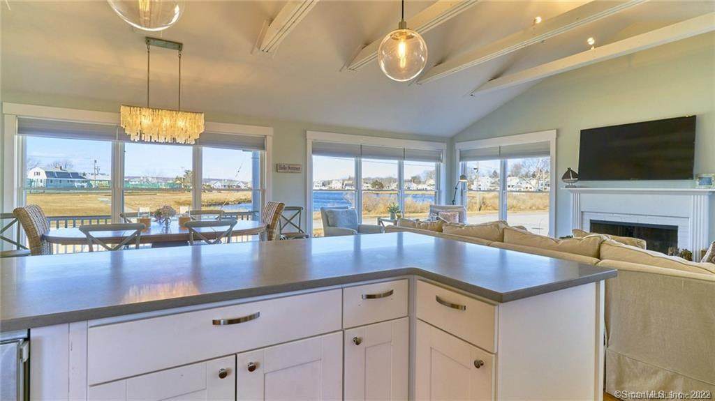 105 Sound Breeze Avenue - Photo 1