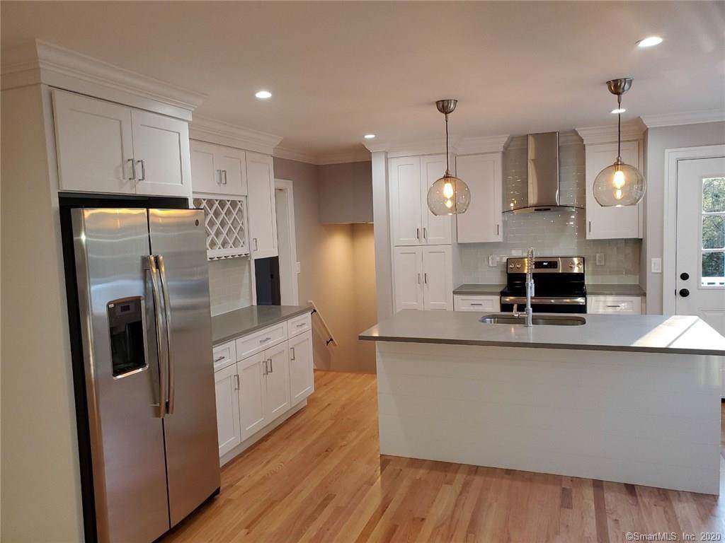 18 Sugarbush Court - Photo 1