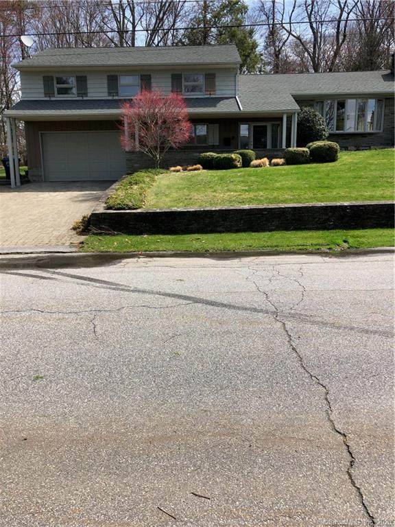 281 Highfield Drive - Photo 1