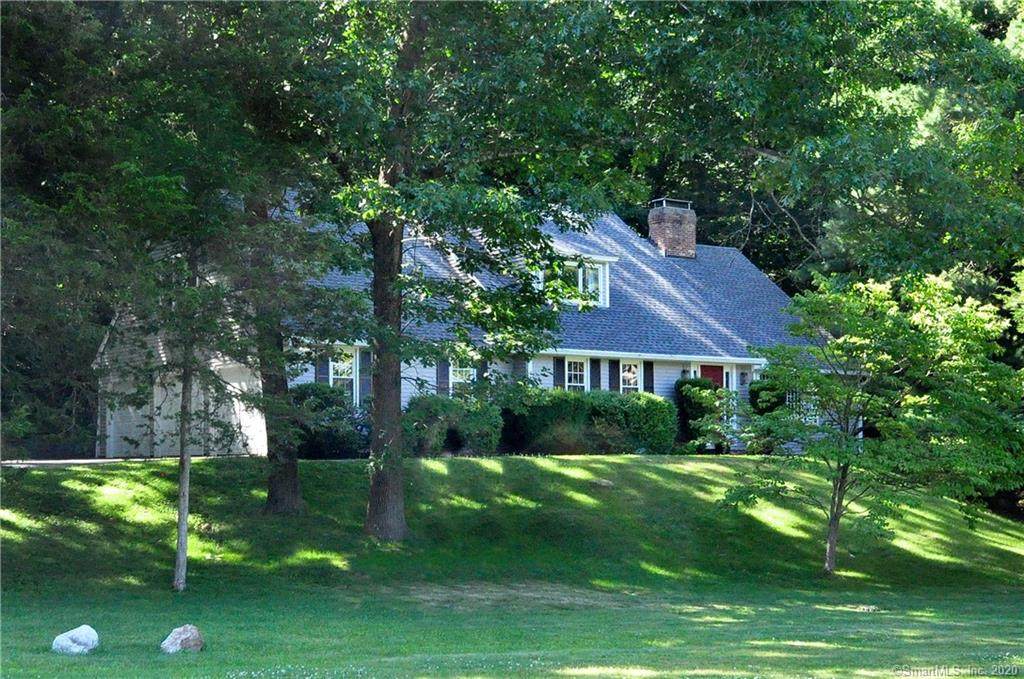 16 Longview Road - Photo 1