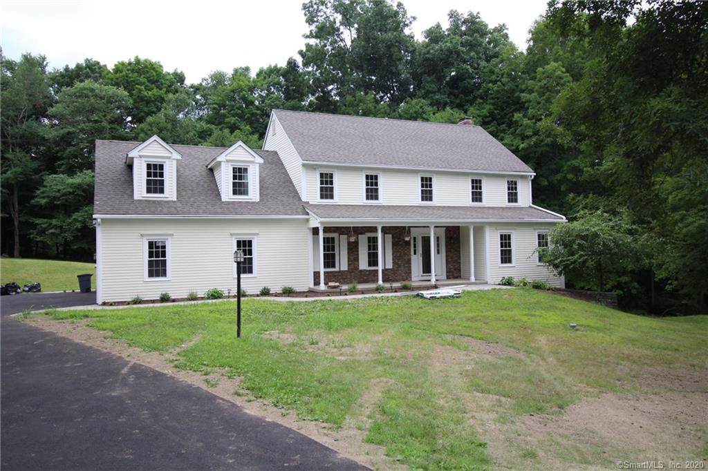208 Hinman Lane - Photo 1