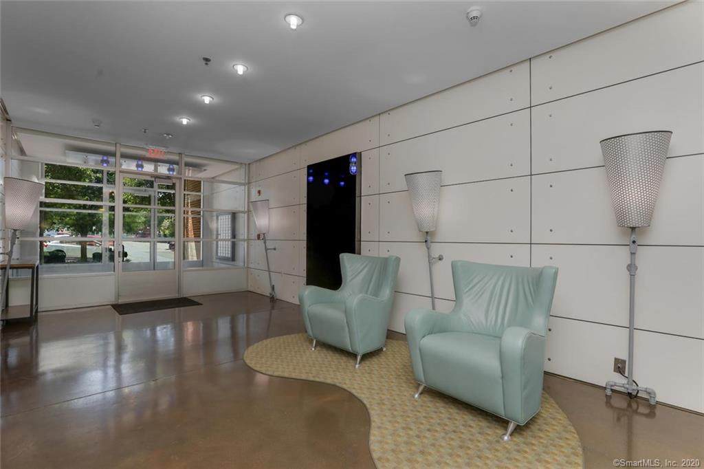 10 Ann Street - Photo 1