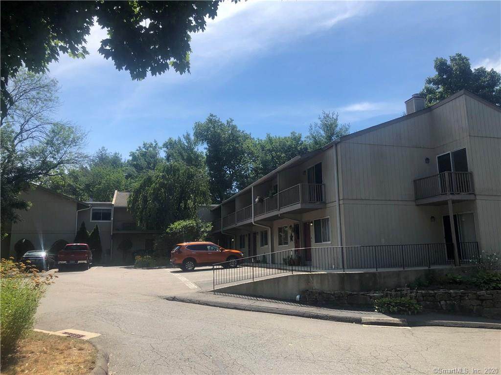 100 Wolfpit Avenue - Photo 1