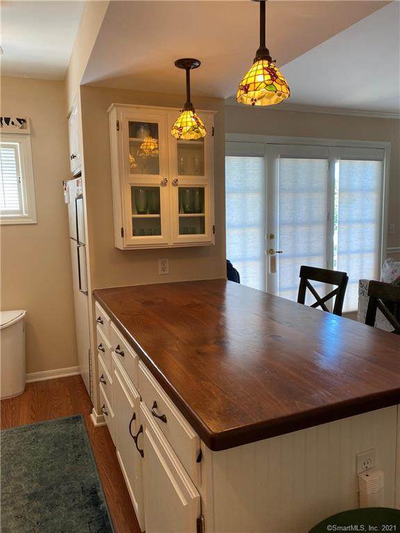 1714 Old Pond Lane - Photo 1