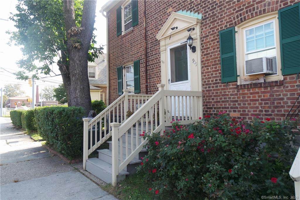 905 South Street - Photo 1